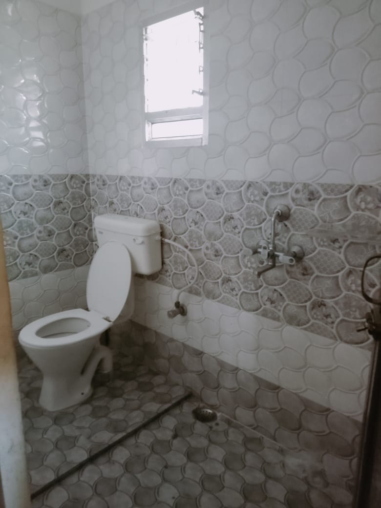 Unfurnished 3bhk in Downtown, Doctor Zakir Hussain Road, Bormotoria, Guwahati, Assam, India for Rent